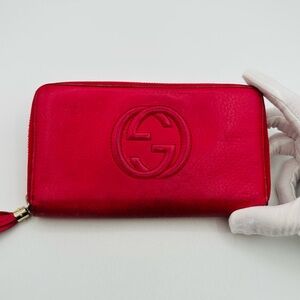 Gucci Large Interlocking G Zip Around Waller